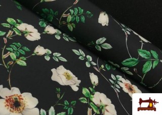 Tissu en Satin Imprimé avec Fleurs du Jardin