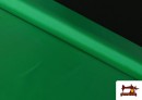 Acheter en ligne Tissu Doublure Rayonne Colorée Largeur 70 cm - pièce de 50 mètres couleur Vert