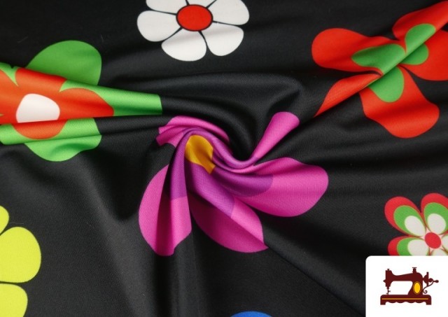 Vente en ligne de Tissu en Lycra Imprimé avec Fleurs de Couleurs