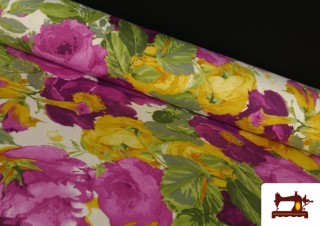 Tissu à Grandes Fleurs Violettes et Jaunes