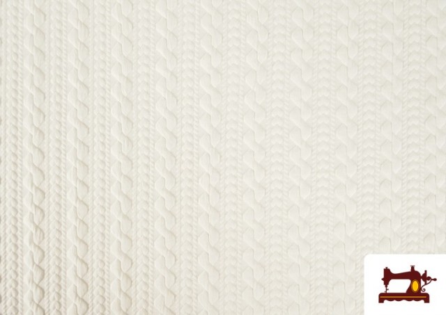 Acheter en ligne Tissu Maille pour Pull Tricot Tresse couleur Écru