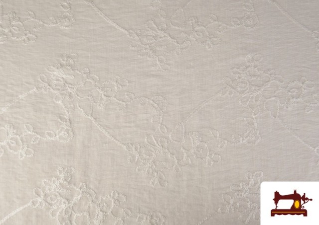 Acheter Tissu Viscose Brodée Blanche Florale