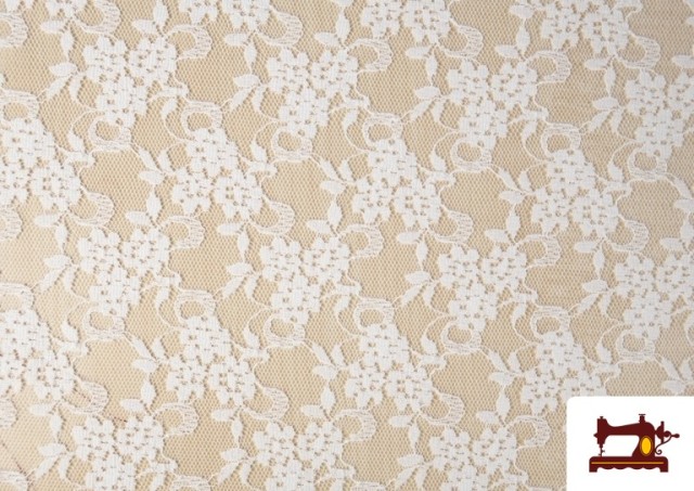 Vente de Tissu de Blonde Blanche Motifs Classiques Floraux