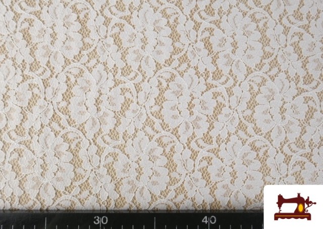Vente de Tissu de Blonde Blanche Motifs Classiques Floraux